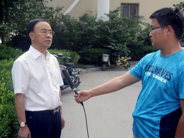 山東天意機械董事長劉洪彬作為基層共產黨員，今天接受了當地記者的采訪